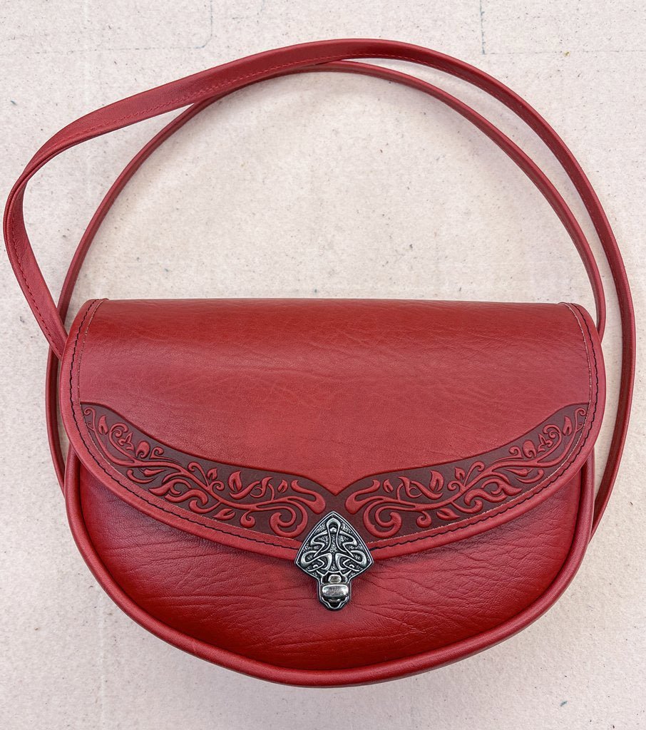 Red Quilted Chain Cross Body Bag | New Look